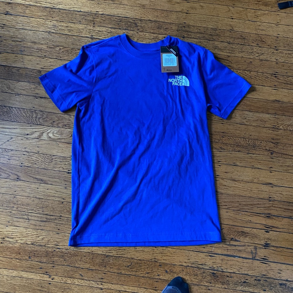 NORTH FACE NEVER STOP EXPLORING